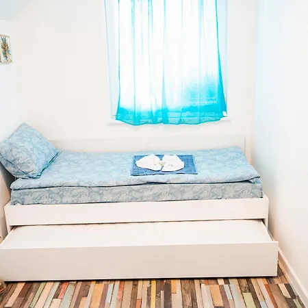 морски уют * Burgas Stad